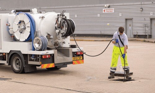 Chris using the 7.5 tonne Jetvac for Grey-Water Drainage's services.