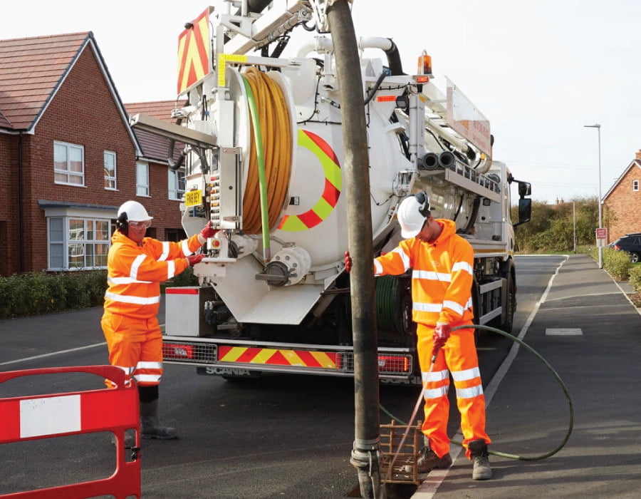 Drain jetting cleaning